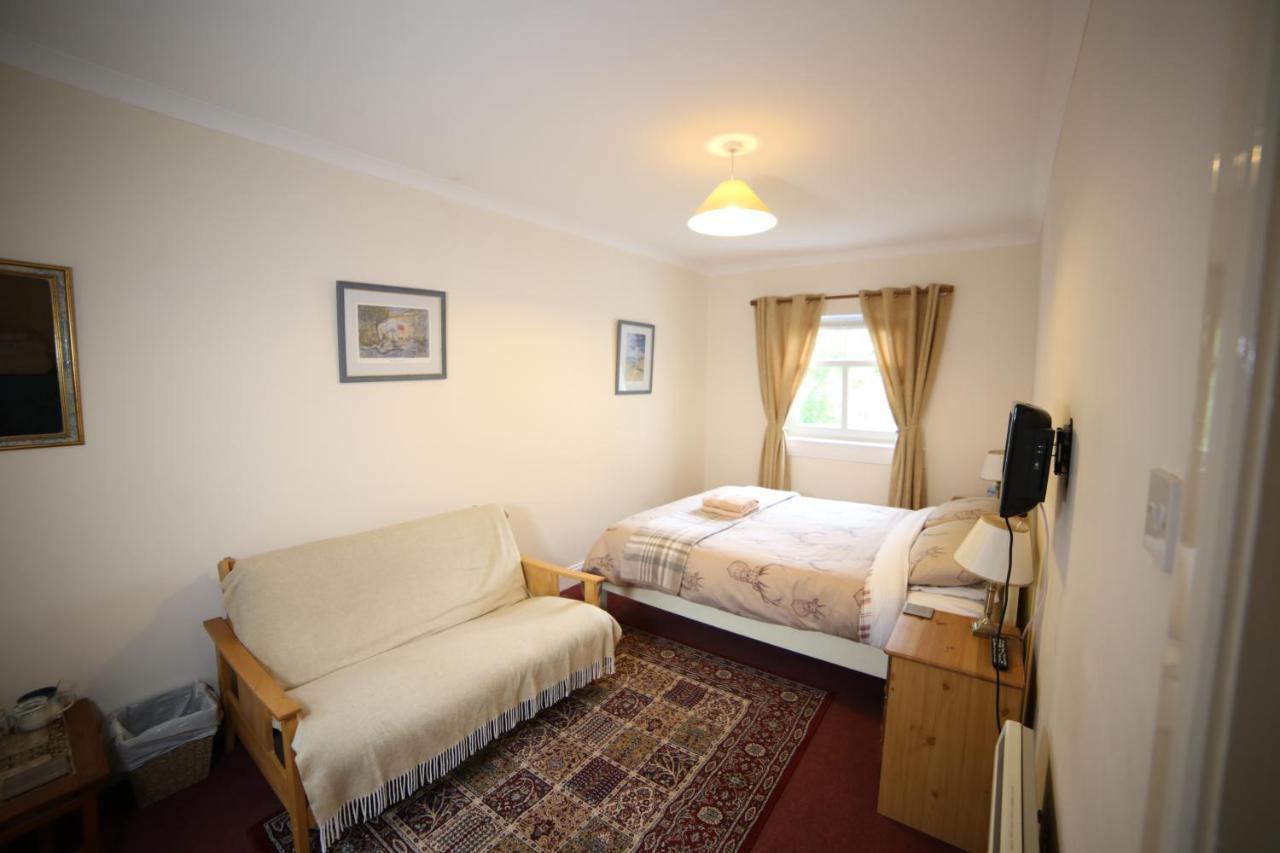 The Glen Bed And Breakfast ドラムナドロッキット エクステリア 写真